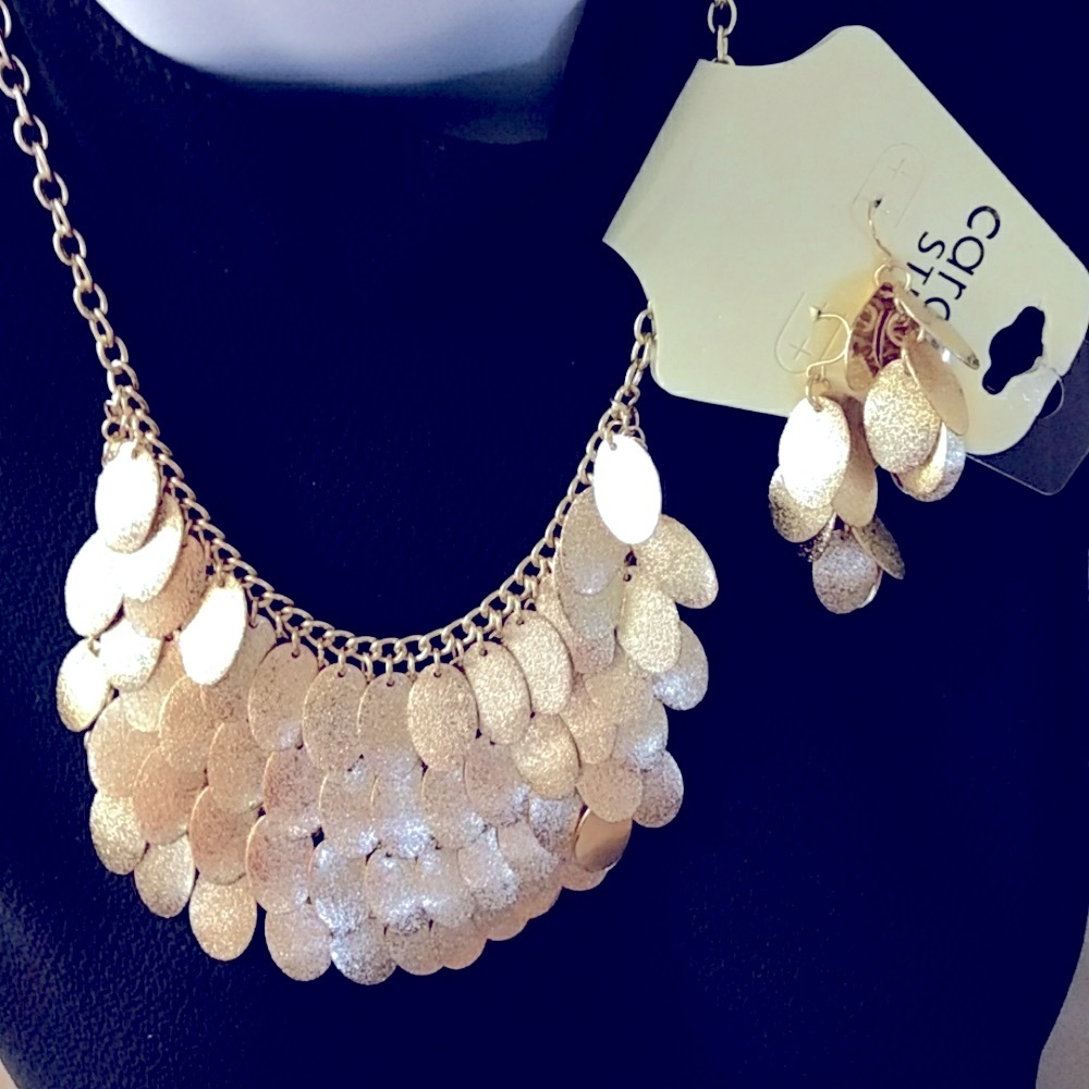 Necklace and earrings